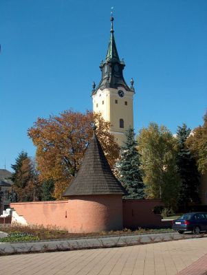 reformatus_templom_sarokbastyaval.jpg